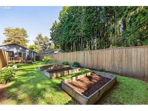 4616 NE 62nd Avenue Vancouver WA 98661