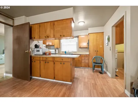 12160 SW Butner Road Portland OR 97225