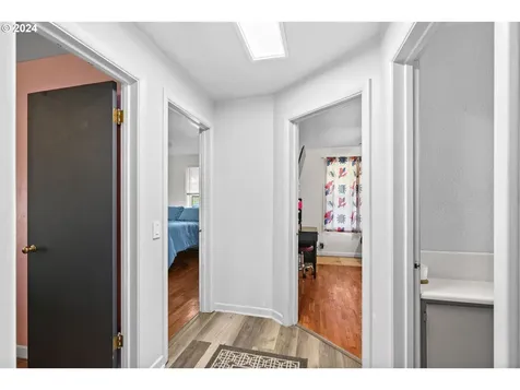 3850 Royal Avenue Eugene OR 97402