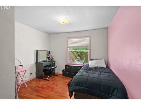 3850 Royal Avenue Eugene OR 97402