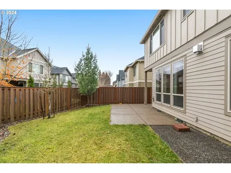 12320 NW Glenover Lane Portland OR 97229