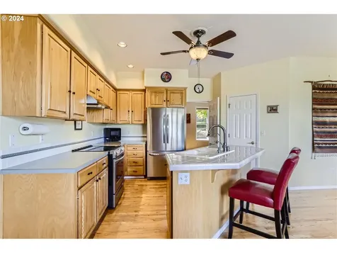 2393 Sw Border Way Gresham OR 97080