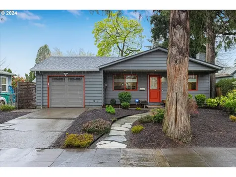 3377 N Russet Street Portland OR 97217