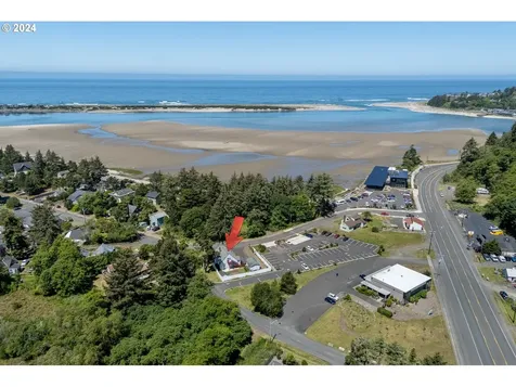 6126 Sw Jetty Avenue Lincoln City OR 97367
