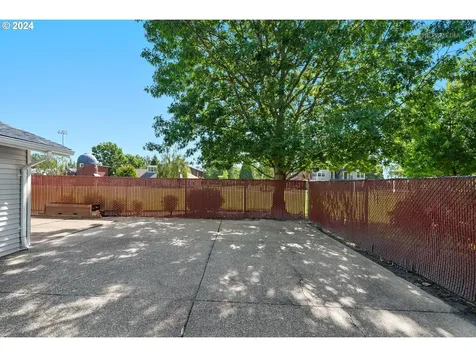 1406 Sw Melrose Avenue Mcminnville OR 97128