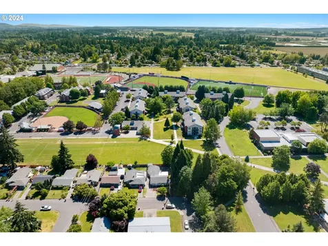 1406 Sw Melrose Avenue Mcminnville OR 97128