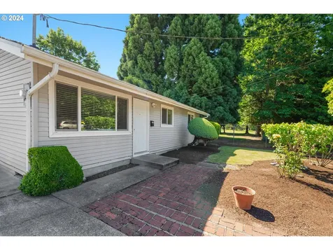 1406 Sw Melrose Avenue Mcminnville OR 97128