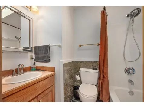 2125 5th Street Columbia City OR 97018