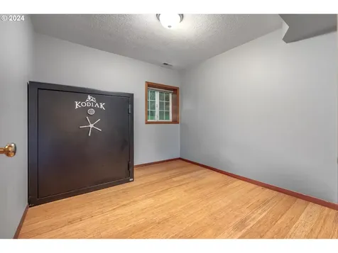 2125 5th Street Columbia City OR 97018