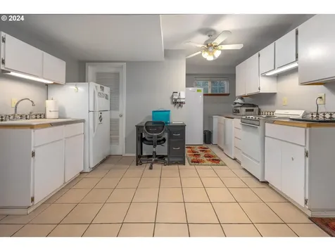 2125 5th Street Columbia City OR 97018