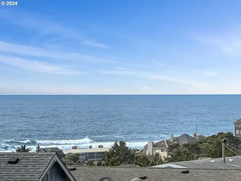 3710 Se Dune Avenue Lincoln City OR 97367