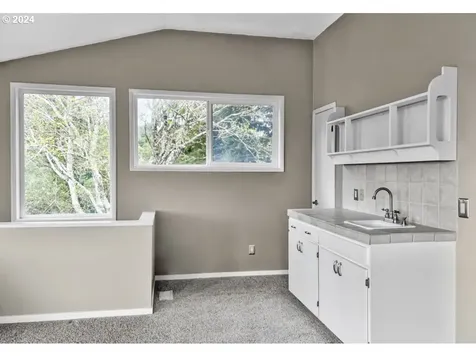 3710 Se Dune Avenue Lincoln City OR 97367