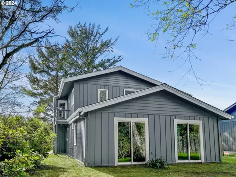 3710 Se Dune Avenue Lincoln City OR 97367