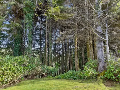 3710 Se Dune Avenue Lincoln City OR 97367
