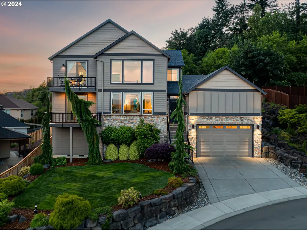 2329 N 6th Street Washougal WA 98671