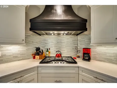2329 N 6th Street Washougal WA 98671