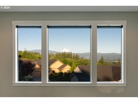 2329 N 6th Street Washougal WA 98671