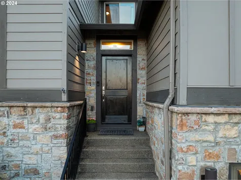 2329 N 6th Street Washougal WA 98671
