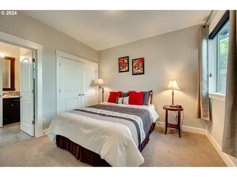 2329 N 6th Street Washougal WA 98671