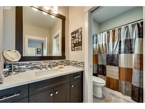 2329 N 6th Street Washougal WA 98671