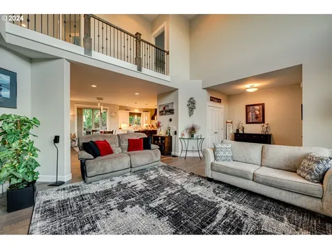 2329 N 6th Street Washougal WA 98671