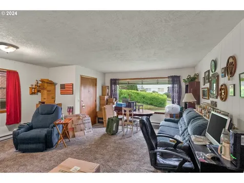 623 Ne Dallas Street Camas WA 98607