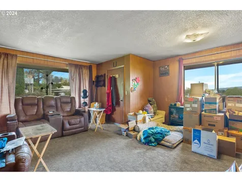 623 Ne Dallas Street Camas WA 98607