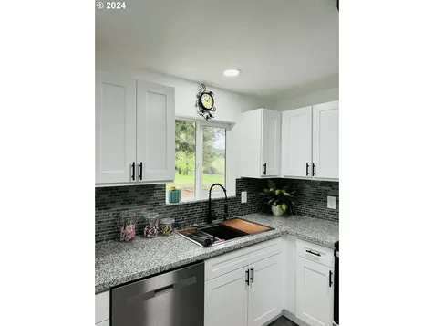 32200 Se Divers Road Estacada OR 97023