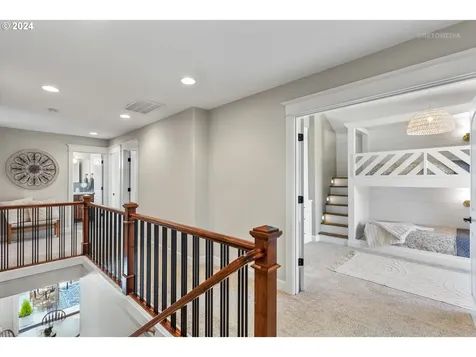 5112 E Longest Drive Newberg OR 97132