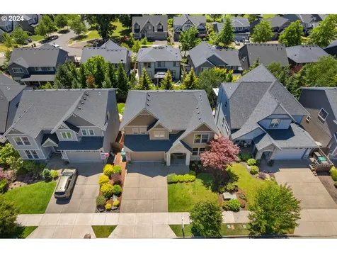 5112 E Longest Drive Newberg OR 97132