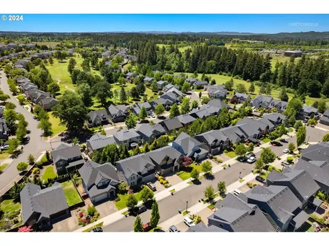 5112 E Longest Drive Newberg OR 97132