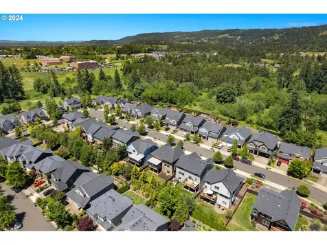5112 E Longest Drive Newberg OR 97132