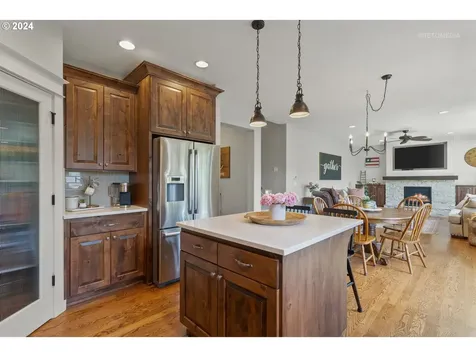 5112 E Longest Drive Newberg OR 97132