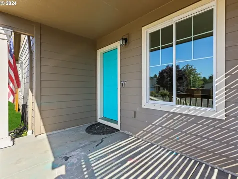 616 NE 2nd Street Battle Ground WA 98604