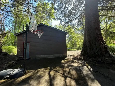1202 Nw 107th Avenue Portland OR 97229