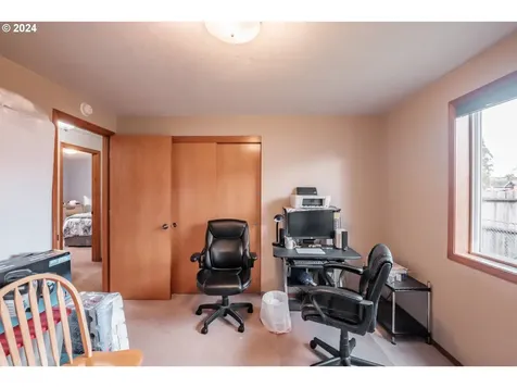 325 Violet Street Lebanon OR 97355