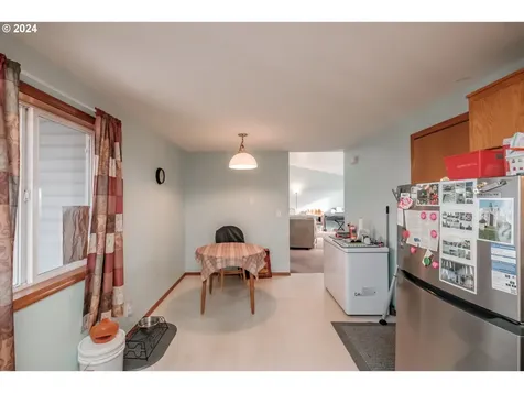 325 Violet Street Lebanon OR 97355