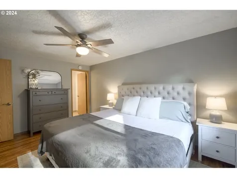 3300 NE 157th Avenue Vancouver WA 98682