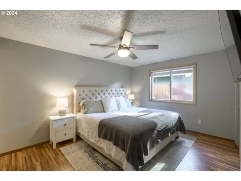 3300 NE 157th Avenue Vancouver WA 98682