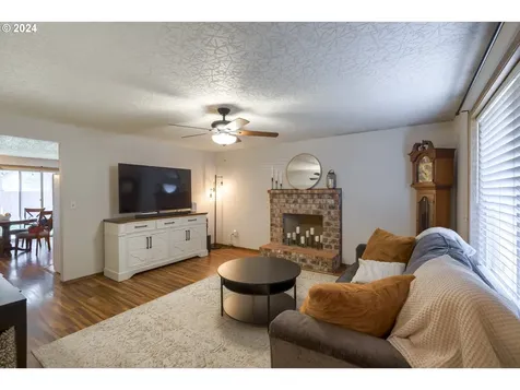 3300 NE 157th Avenue Vancouver WA 98682