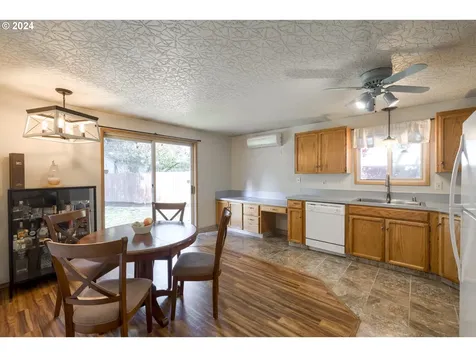 3300 NE 157th Avenue Vancouver WA 98682
