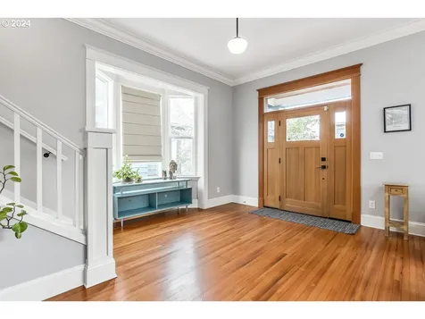 603 Ne Webster Street Portland OR 97211