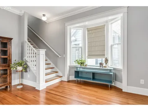 603 Ne Webster Street Portland OR 97211