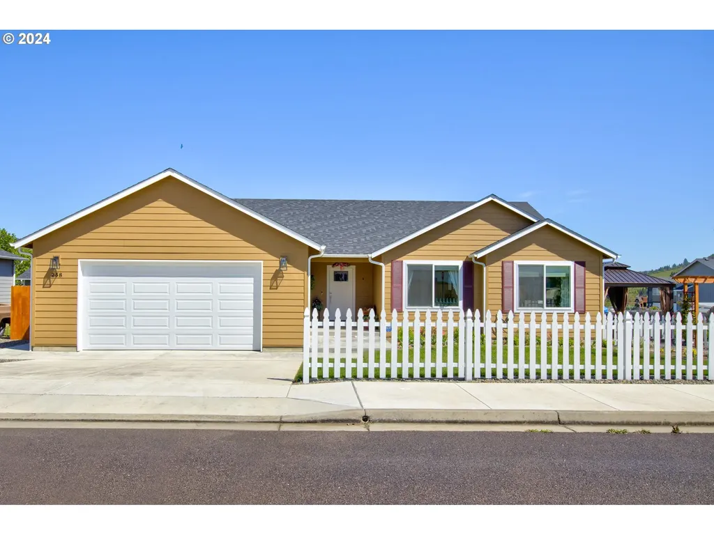 258 Ne Bramble Street Winston OR 97496