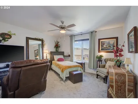 258 Ne Bramble Street Winston OR 97496