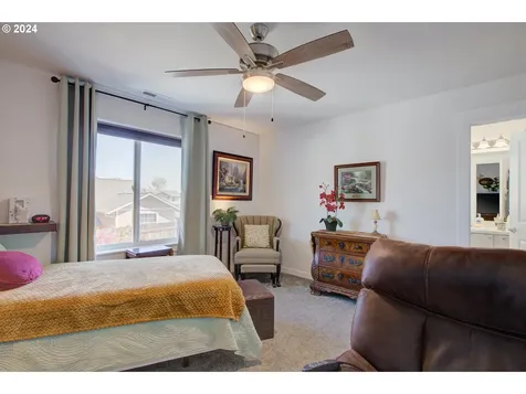 258 Ne Bramble Street Winston OR 97496