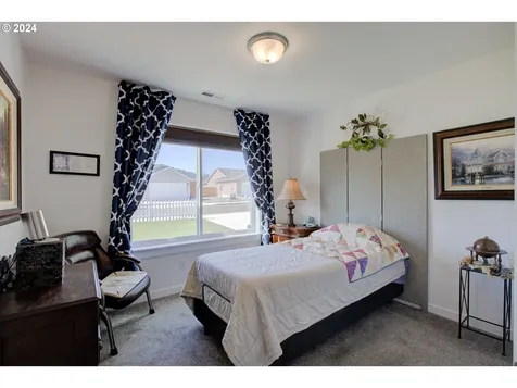 258 Ne Bramble Street Winston OR 97496