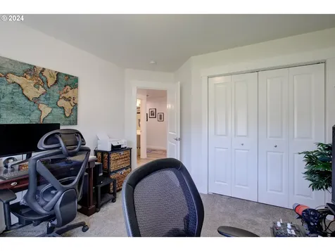 258 Ne Bramble Street Winston OR 97496
