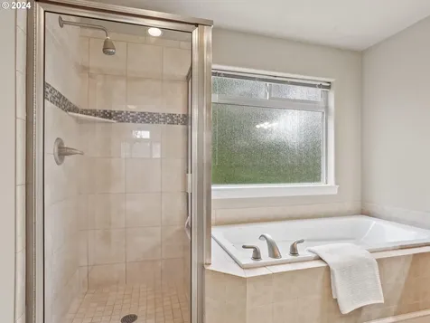 10840 Sw Brown Street Tualatin OR 97062