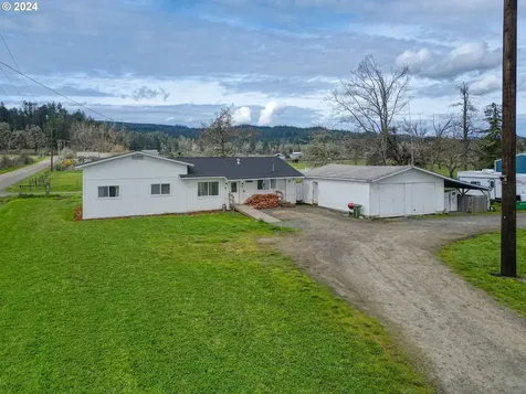 31579 Gowdyville Road Cottage Grove OR 97424